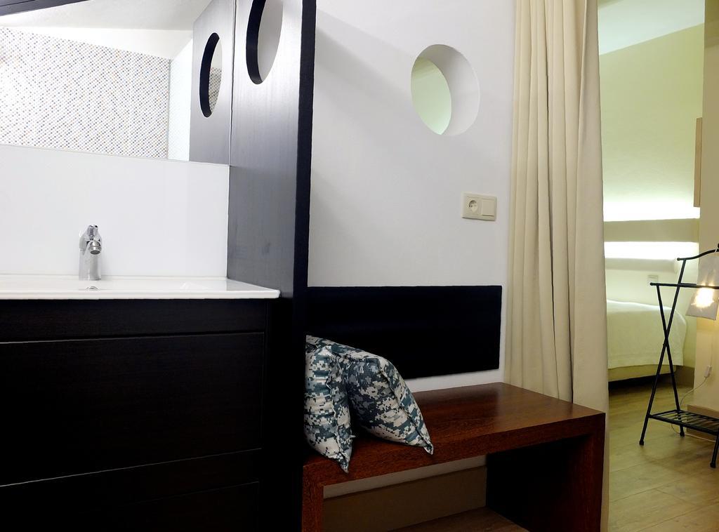 Family Secrets Santo Andre Villa Санта Мария да Фейра Екстериор снимка